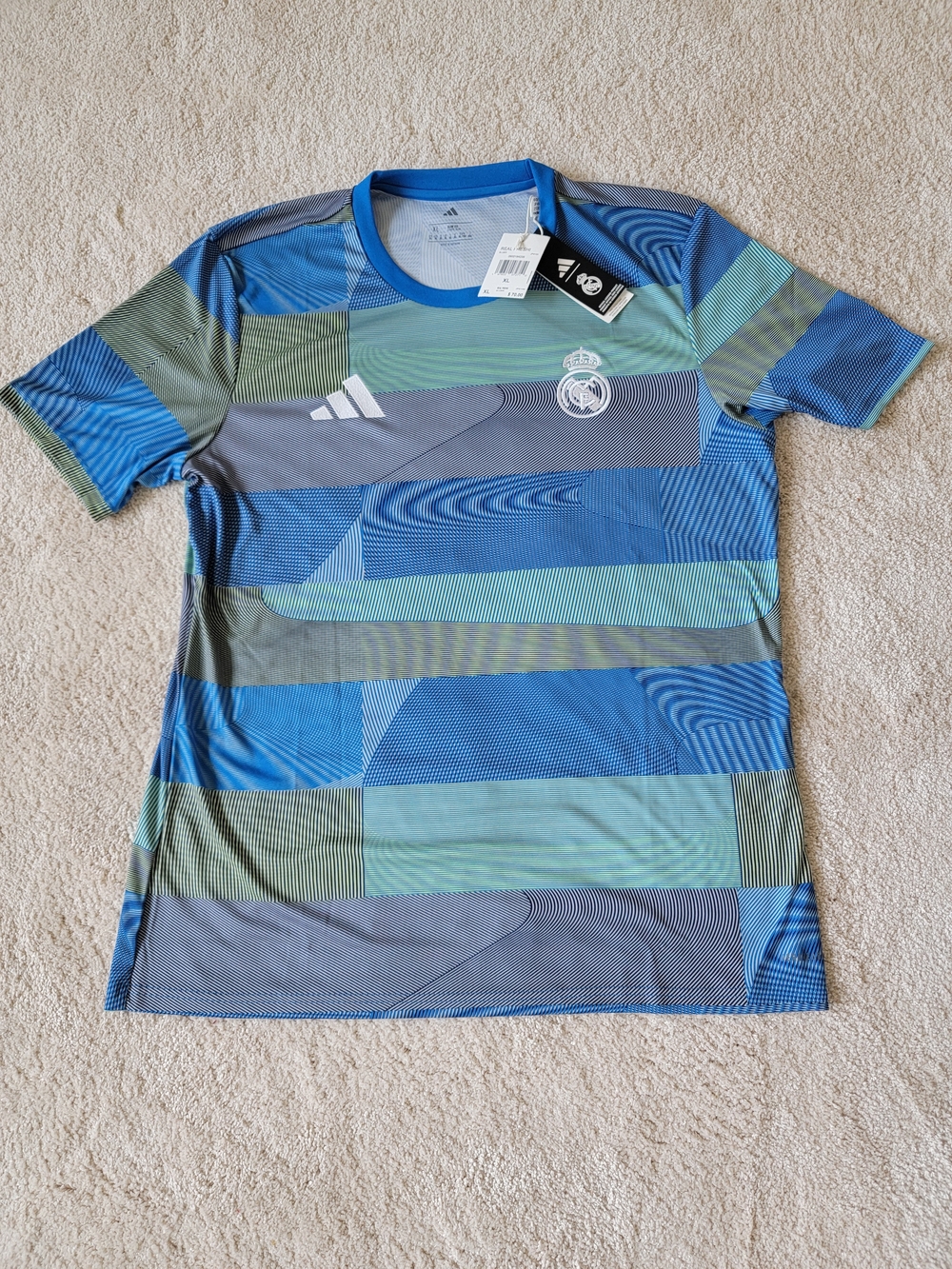 NWT Authentic adidas Real Madrid 25/26 Pre-Match Jersey - Blue Bird Size XL